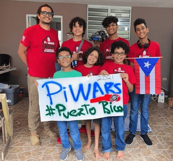Puerto Rico Pi Wars robot Alex Martinez